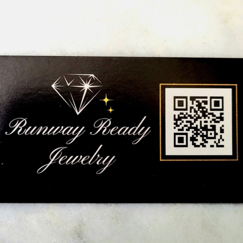 Chanel 2009 Black Resin Rectangular Hinged Bangle… - image 2